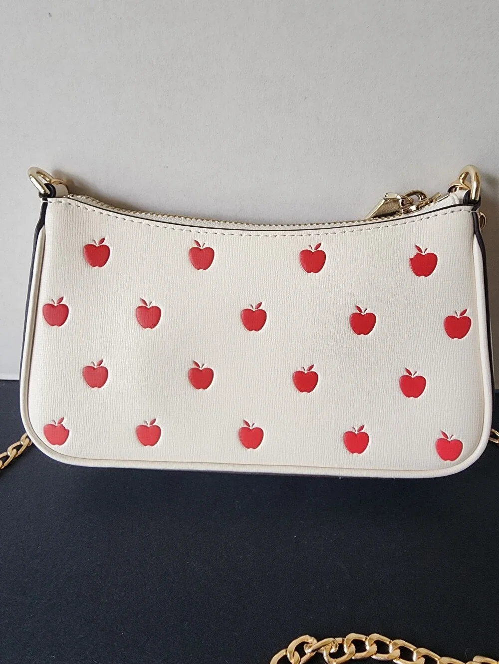 Kate Spade X Disney Snow White Apple Print Crossbody, EUC